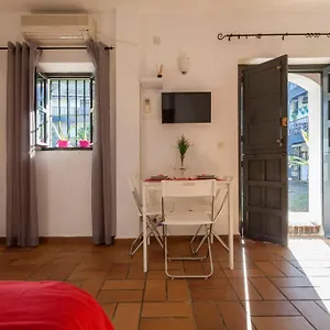 Gadi Corral Siglo Xvi Apartment Seville