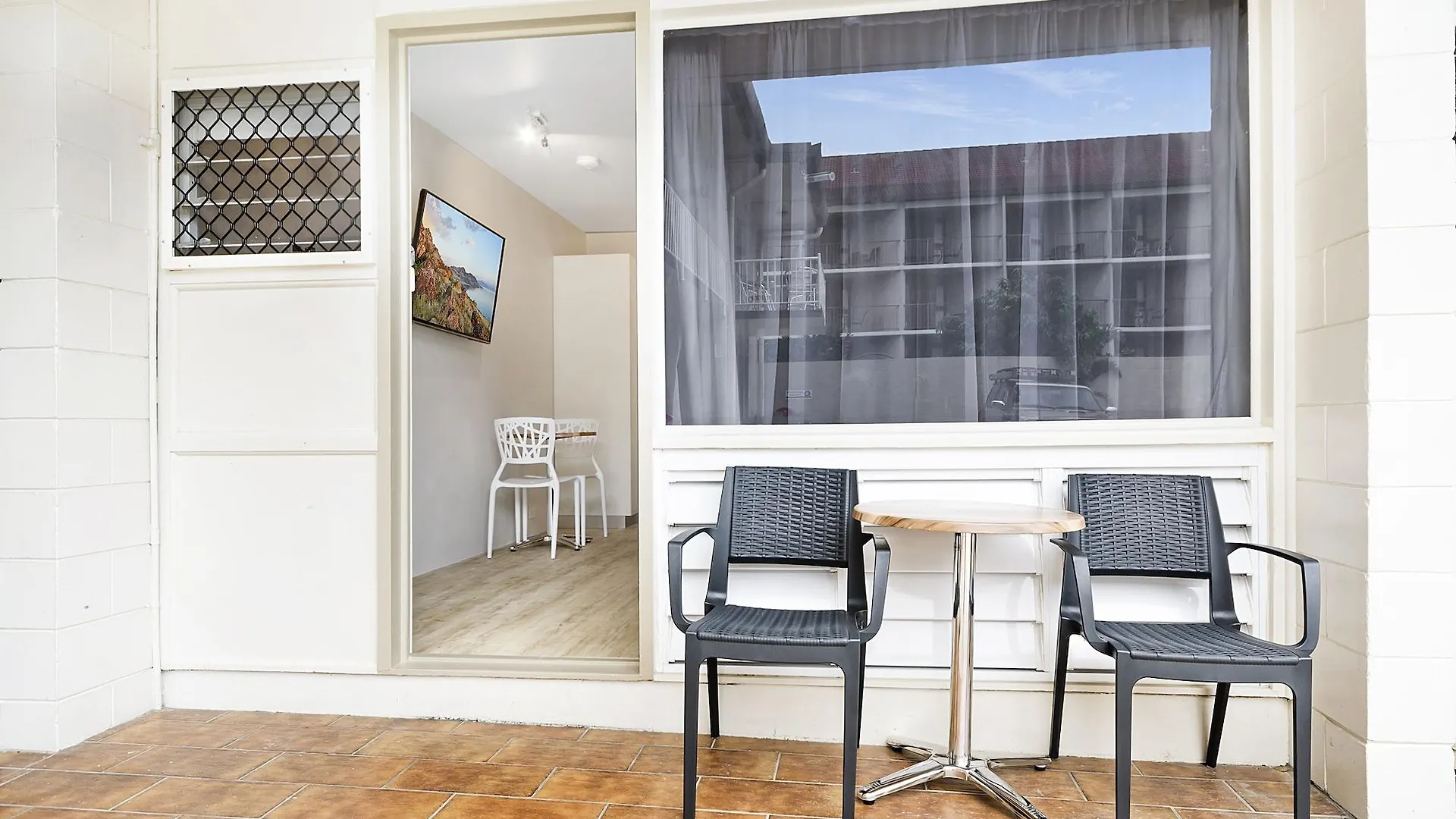 Beach House Motel Townsville Australia