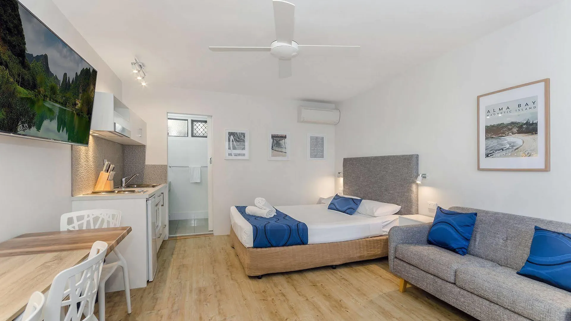 Beach House Motel Townsville
