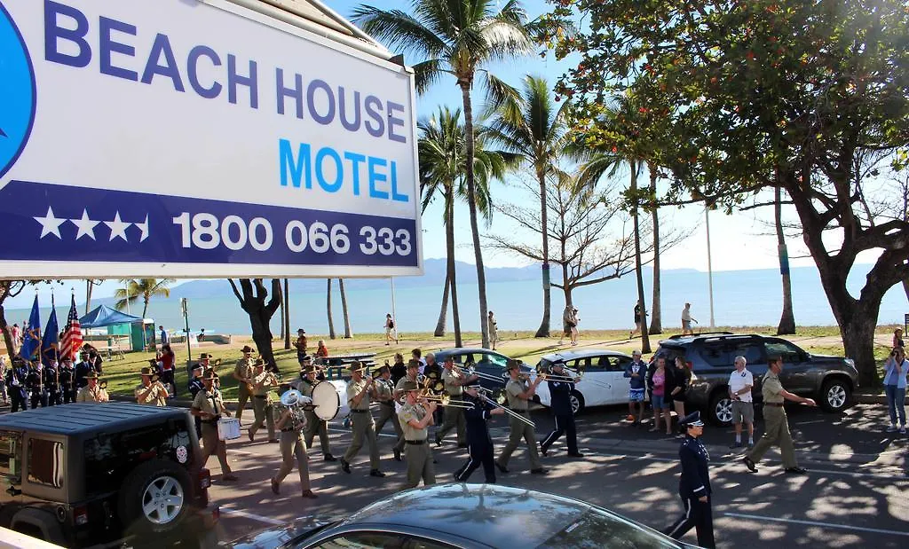 Beach House Motel 타운즈빌